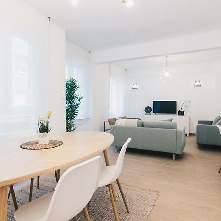 Amalur Apartment By People Rentals 毕尔巴鄂 外观 照片